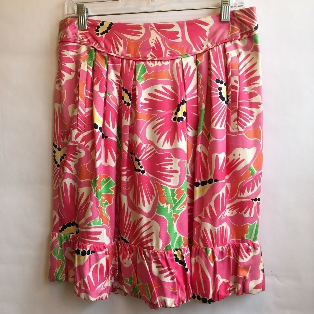 LILLY PULITZER 100% SILK FLORAL SKIRT.  SIZE‎ 6